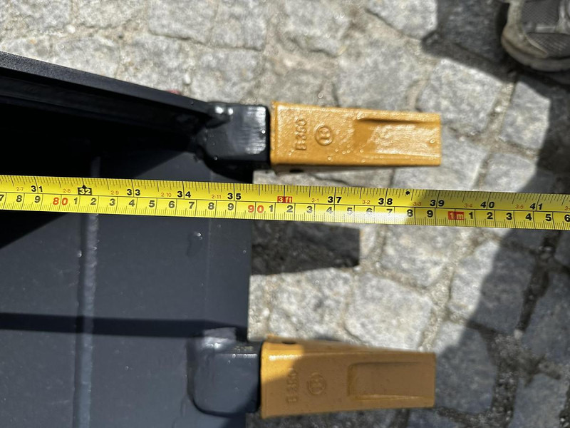 Big Tieflöffel 70cm mit MS08 Symblock Aufnahme - דלי: תמונה 3 Big Tieflöffel 70cm mit MS08 Symblock Aufnahme - דלי: תמונה 3