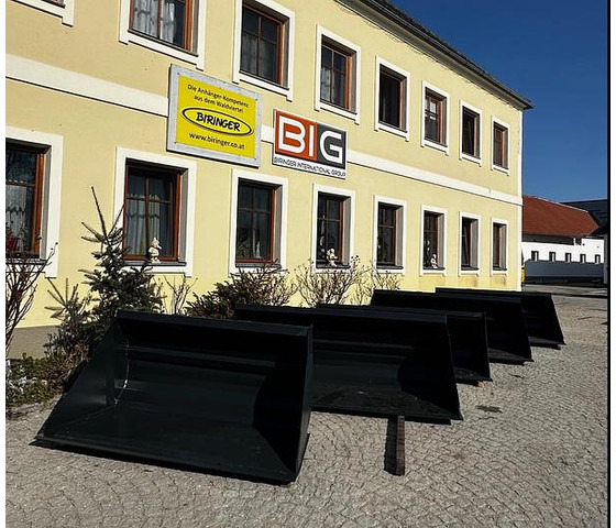 Big Volumenschaufel 250 cm mit JCB Q-fit Aufnahme - דלי: תמונה 1 Big Volumenschaufel 250 cm mit JCB Q-fit Aufnahme - דלי: תמונה 1