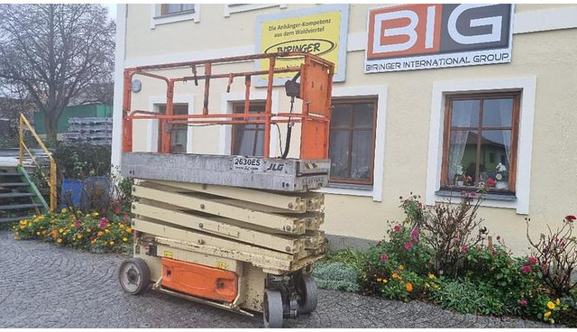 JLG 2630ES Scherenarbeitsbühne elektrisch - פלטפורמה אווירית: תמונה 2 JLG 2630ES Scherenarbeitsbühne elektrisch - פלטפורמה אווירית: תמונה 2