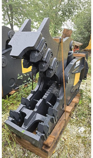 Mustang RH12 Abbruchpulverisierer - מזמרת הריסה: תמונה 3 Mustang RH12 Abbruchpulverisierer - מזמרת הריסה: תמונה 3