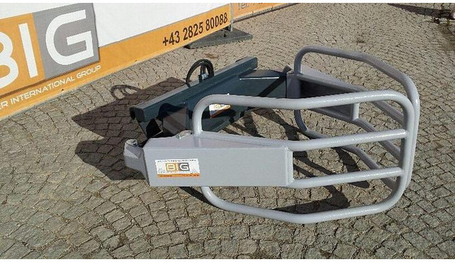 Rundballengreifer 180 cm mit Merlo Aufnahme - מכונת אחיזה עבור מכונה חקלאית: תמונה 2 Rundballengreifer 180 cm mit Merlo Aufnahme - מכונת אחיזה עבור מכונה חקלאית: תמונה 2