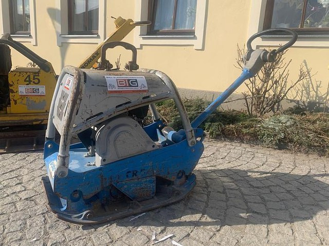 Weber CR5 Rüttelplatte - לוח רטט: תמונה 1 Weber CR5 Rüttelplatte - לוח רטט: תמונה 1