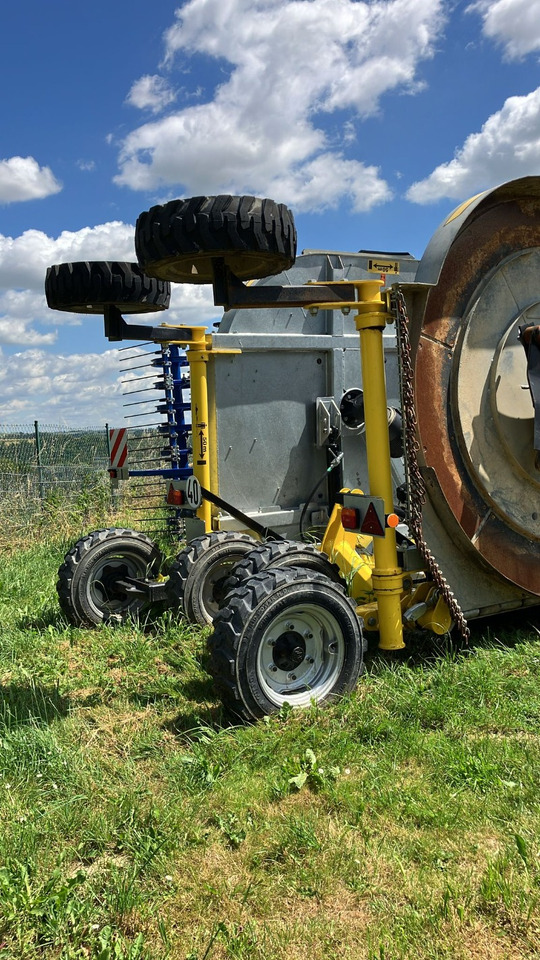Bednar MZ 6000 - מכסחת תבואה: תמונה 2 Bednar MZ 6000 - מכסחת תבואה: תמונה 2