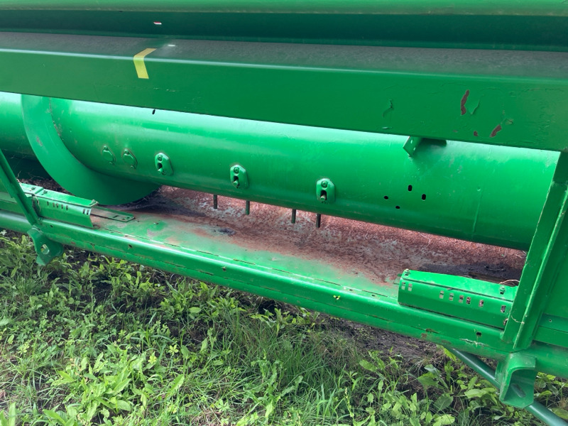 John Deere 630R mit Sonnenblumenvorsatz - מקצרת קומבינה: תמונה 4 John Deere 630R mit Sonnenblumenvorsatz - מקצרת קומבינה: תמונה 4