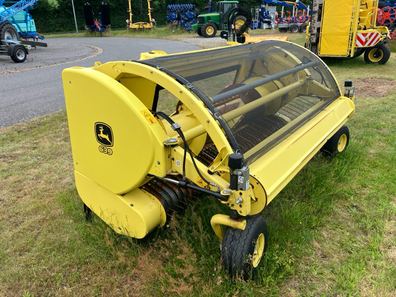 John Deere 8300i mit Kemper 360 und PickUp - מקצרה: תמונה 2 John Deere 8300i mit Kemper 360 und PickUp - מקצרה: תמונה 2