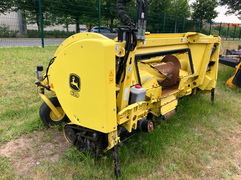 John Deere 8300i mit Kemper 360 und PickUp - מקצרה: תמונה 5 John Deere 8300i mit Kemper 360 und PickUp - מקצרה: תמונה 5