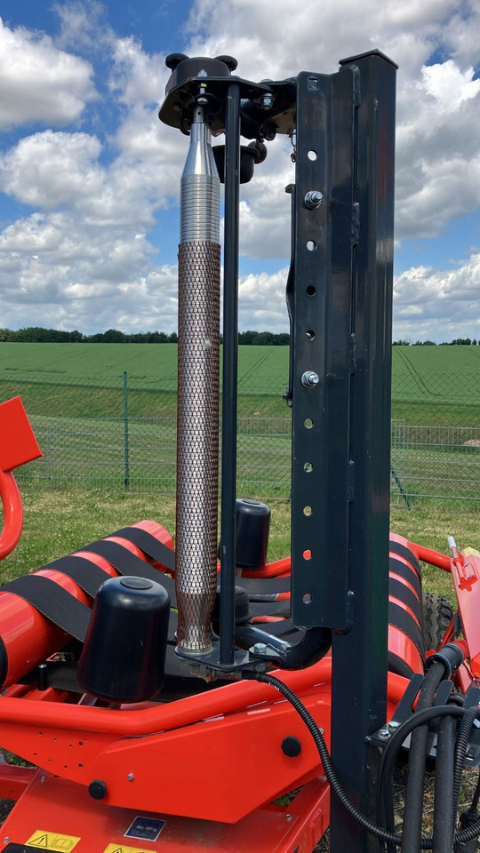 Kuhn RW 1410C - עוטף צרור: תמונה 1 Kuhn RW 1410C - עוטף צרור: תמונה 1