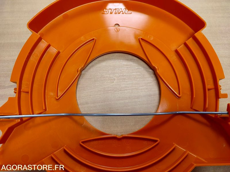 1 protection de transport de lame débroussailleuse STIHL - ציוד לגינה: תמונה 1 1 protection de transport de lame débroussailleuse STIHL - ציוד לגינה: תמונה 1