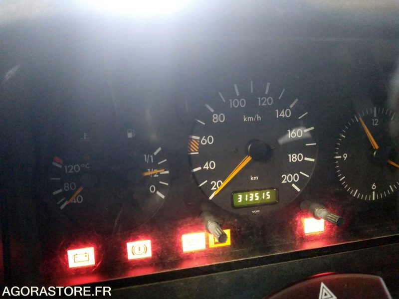 334-AFA-49 /Mercedes Sprinter avec Hayon Hydraulique - כלי רכב מסחרי עם לוח: תמונה 1 334-AFA-49 /Mercedes Sprinter avec Hayon Hydraulique - כלי רכב מסחרי עם לוח: תמונה 1