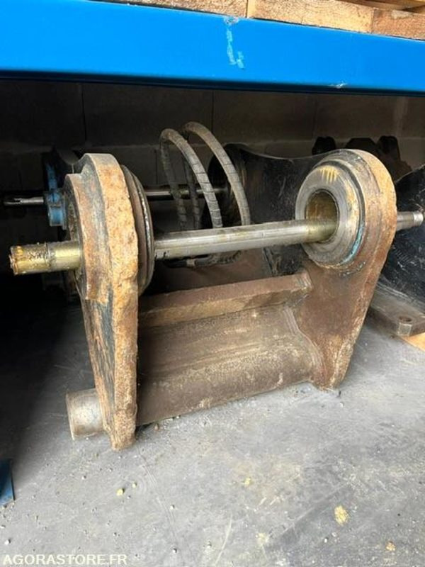 ATTACHE RAPIDE HYDRAULIQUE VERACHTERT CW45S CAT 336 - חלקי חילוף עבור מכונת בנייה: תמונה 1 ATTACHE RAPIDE HYDRAULIQUE VERACHTERT CW45S CAT 336 - חלקי חילוף עבור מכונת בנייה: תמונה 1