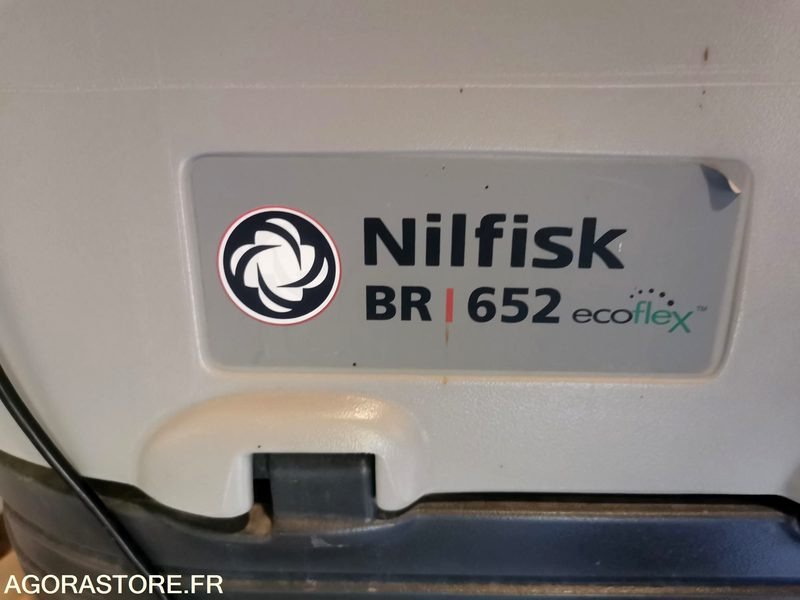 AUTO LAVEUSE NILFISK - מייבש קרצוף: תמונה 2 AUTO LAVEUSE NILFISK - מייבש קרצוף: תמונה 2