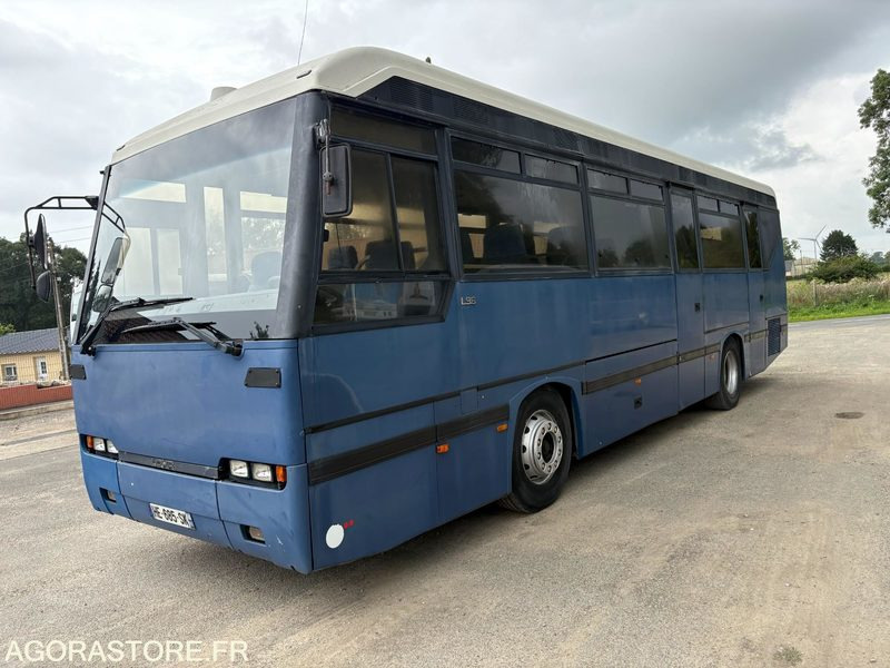 AUTOCAR LOHR L96 CARAVANE CT OK - אוטובוס בין עירוני: תמונה 1 AUTOCAR LOHR L96 CARAVANE CT OK - אוטובוס בין עירוני: תמונה 1