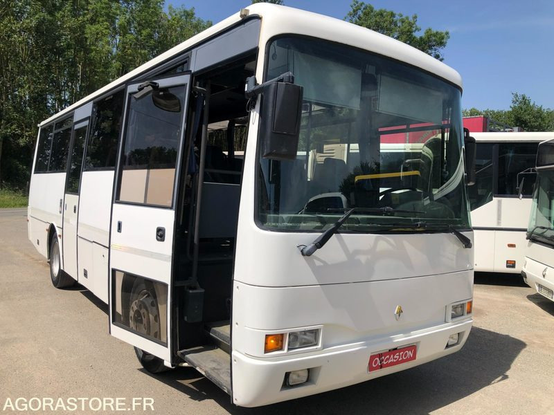 AUTOCAR RENAULT MEDIUM 36 PL CT OK - אוטובוס בית ספר: תמונה 2 AUTOCAR RENAULT MEDIUM 36 PL CT OK - אוטובוס בית ספר: תמונה 2