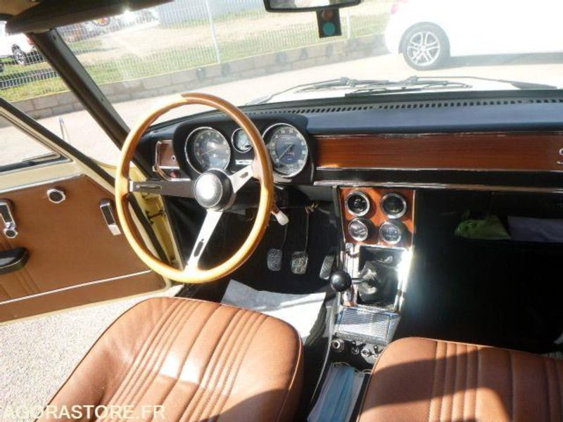 Alfa Romeo Giulia - 1976 - 92500km - COLLECTION - Livret d'origine - מכונית: תמונה 5 Alfa Romeo Giulia - 1976 - 92500km - COLLECTION - Livret d'origine - מכונית: תמונה 5