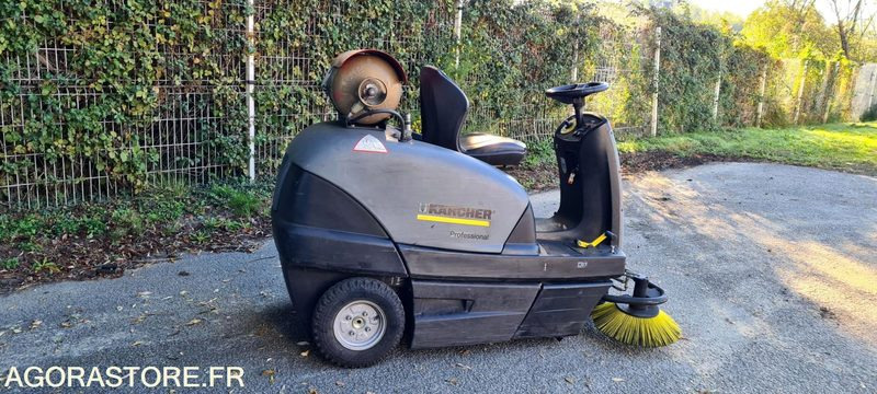 BALAYEUSE KARCHER - 2012 - 182 heures - מטאטא כבישים: תמונה 2 BALAYEUSE KARCHER - 2012 - 182 heures - מטאטא כבישים: תמונה 2