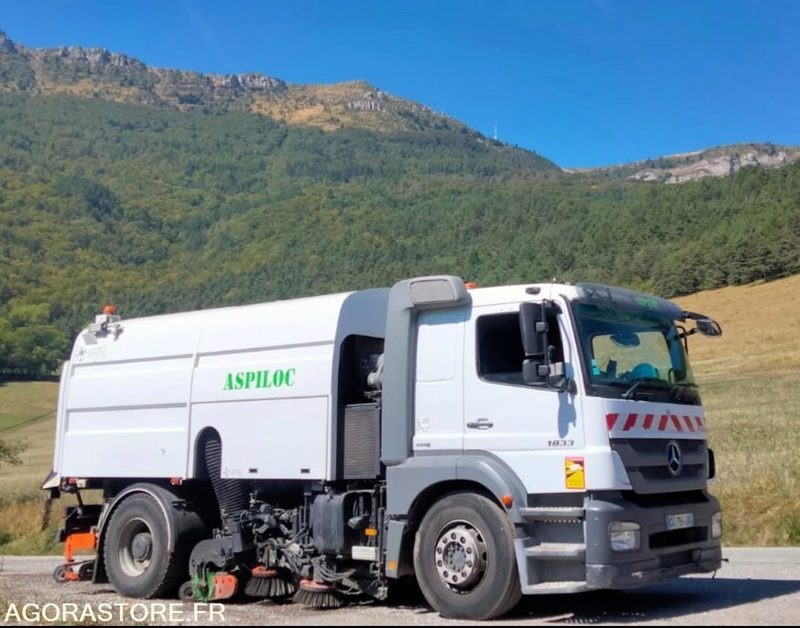 BALAYEUSE LAVEUSE THP MERCEDES BH9 ANNEE 2012 - 246000KMS - מטאטא כבישים: תמונה 1 BALAYEUSE LAVEUSE THP MERCEDES BH9 ANNEE 2012 - 246000KMS - מטאטא כבישים: תמונה 1