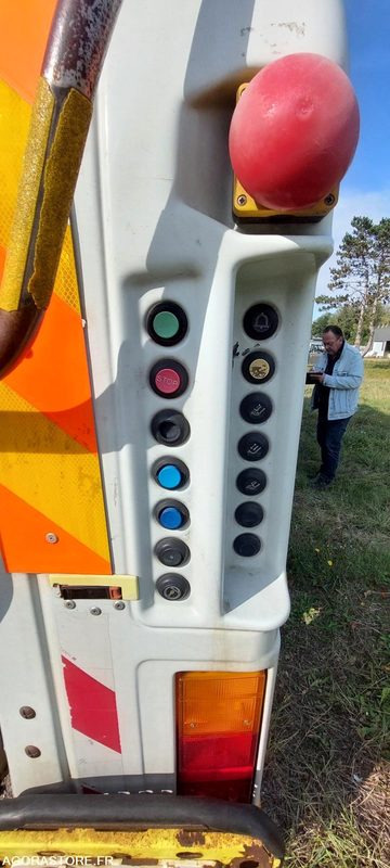 משאית אשפה BENNE A ORDURES MENAGERES 14M3 - RENAULT PREMIUM - LOT N°2: תמונה 8 משאית אשפה BENNE A ORDURES MENAGERES 14M3 - RENAULT PREMIUM - LOT N°2: תמונה 8