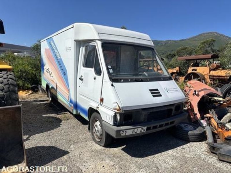 BIBLIOBUS RENAULT PROCAR - 1996 - 108500KM - 71GJ2B - כלי רכב מסחרי עם לוח: תמונה 2 BIBLIOBUS RENAULT PROCAR - 1996 - 108500KM - 71GJ2B - כלי רכב מסחרי עם לוח: תמונה 2