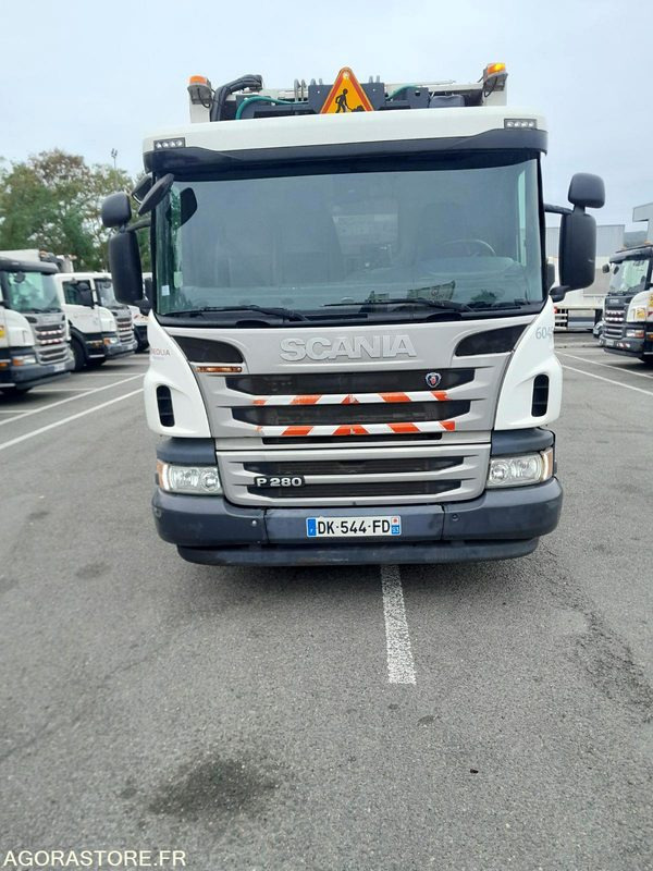BOM 19T SCANIA GNC NON ROULANT (6045-66ICAM571X) - משאית אשפה: תמונה 2 BOM 19T SCANIA GNC NON ROULANT (6045-66ICAM571X) - משאית אשפה: תמונה 2