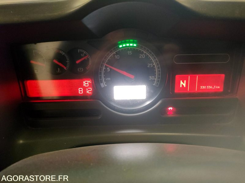 BOM Renault 26 tonnes - משאית אשפה: תמונה 5 BOM Renault 26 tonnes - משאית אשפה: תמונה 5