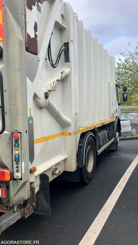 BOM SEMAT 19 tonnes LC Maxi - משאית אשפה: תמונה 2 BOM SEMAT 19 tonnes LC Maxi - משאית אשפה: תמונה 2