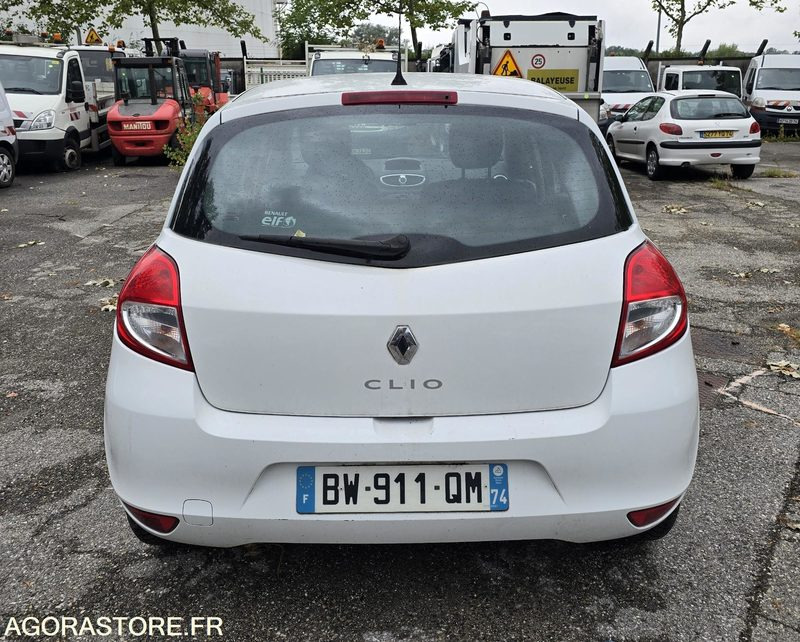 BW 911 QM - Renault Clio III - Essence / GPL - מכונית: תמונה 5 BW 911 QM - Renault Clio III - Essence / GPL - מכונית: תמונה 5