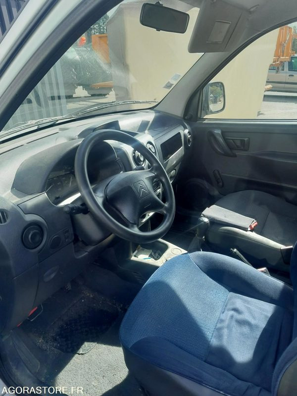 Berlingo Citroën - כלי רכב מסחרי קטן: תמונה 4 Berlingo Citroën - כלי רכב מסחרי קטן: תמונה 4
