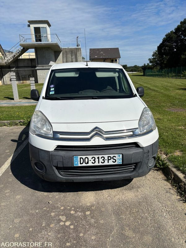 Berlingo - כלי רכב מסחרי קטן: תמונה 2 Berlingo - כלי רכב מסחרי קטן: תמונה 2