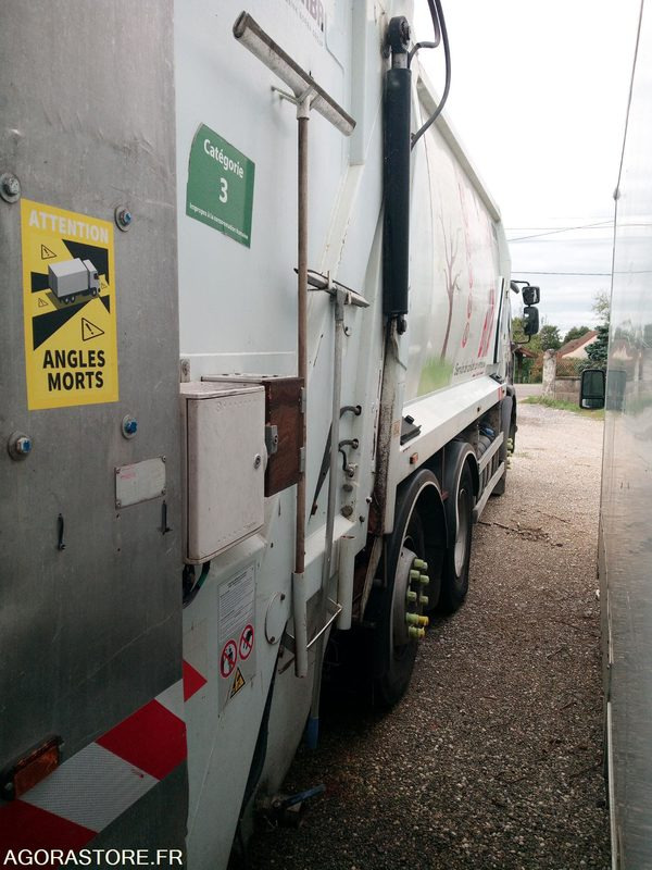 Bom Renault 320DXI - משאית אשפה: תמונה 4 Bom Renault 320DXI - משאית אשפה: תמונה 4