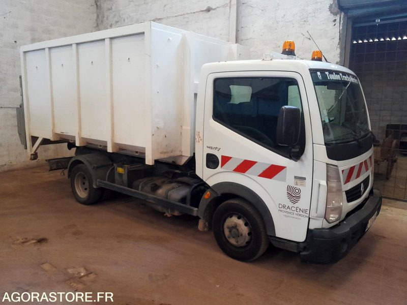 CAMION AMPLIROLL RENAULT MAXITY - כלי רכב מסחרי מזהיר: תמונה 1 CAMION AMPLIROLL RENAULT MAXITY - כלי רכב מסחרי מזהיר: תמונה 1