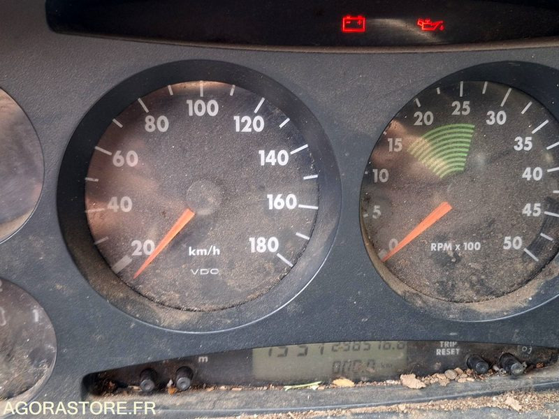 CAMION BENNE IVECO DAILY - כלי רכב מסחרי מזהיר: תמונה 4 CAMION BENNE IVECO DAILY - כלי רכב מסחרי מזהיר: תמונה 4