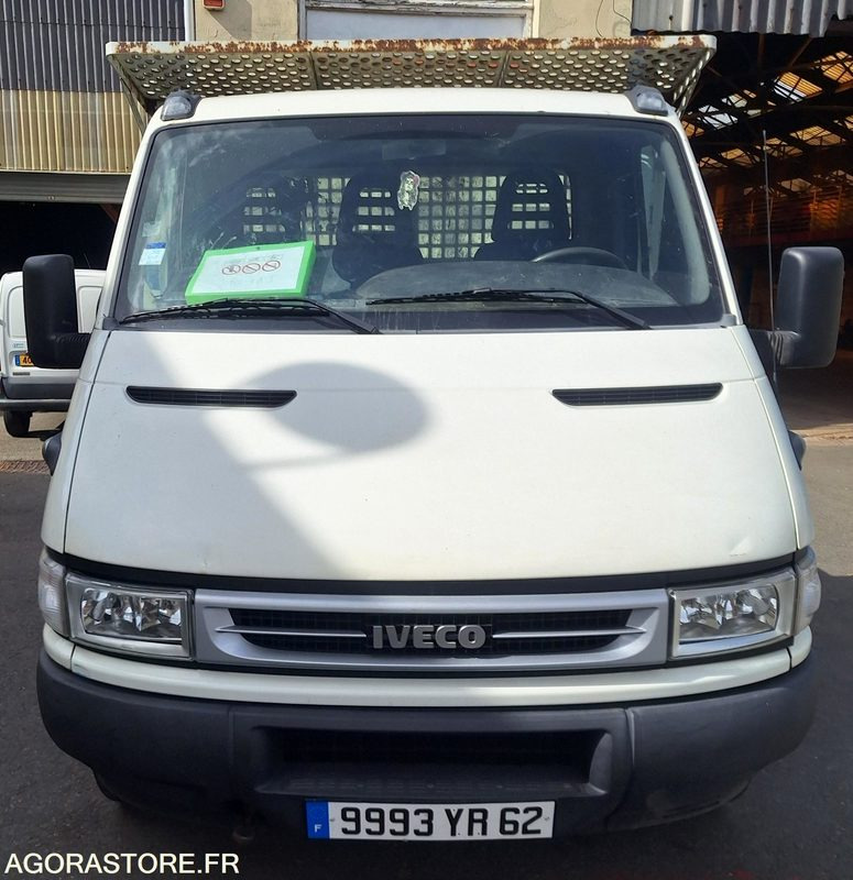 CAMION BENNE IVECO DAILY - כלי רכב מסחרי מזהיר: תמונה 1 CAMION BENNE IVECO DAILY - כלי רכב מסחרי מזהיר: תמונה 1