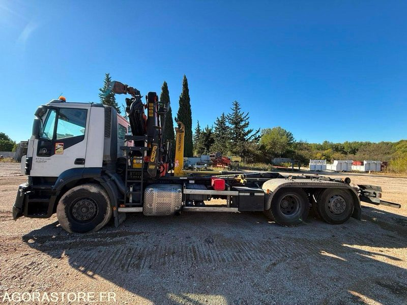 CAMION POLYBENNE GRUE IVECO MOTEUR HS - 390000km - 2014 - משאית הרמת וו: תמונה 2 CAMION POLYBENNE GRUE IVECO MOTEUR HS - 390000km - 2014 - משאית הרמת וו: תמונה 2