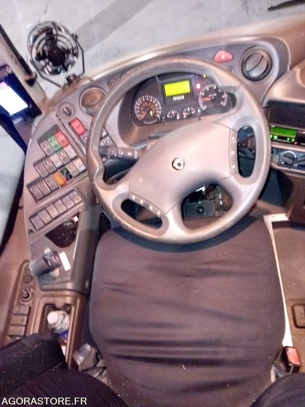 CAR IRISBUS RECREO N°11411 MEC 2009 - KM 264000 - אוטובוס בית ספר: תמונה 5 CAR IRISBUS RECREO N°11411 MEC 2009 - KM 264000 - אוטובוס בית ספר: תמונה 5