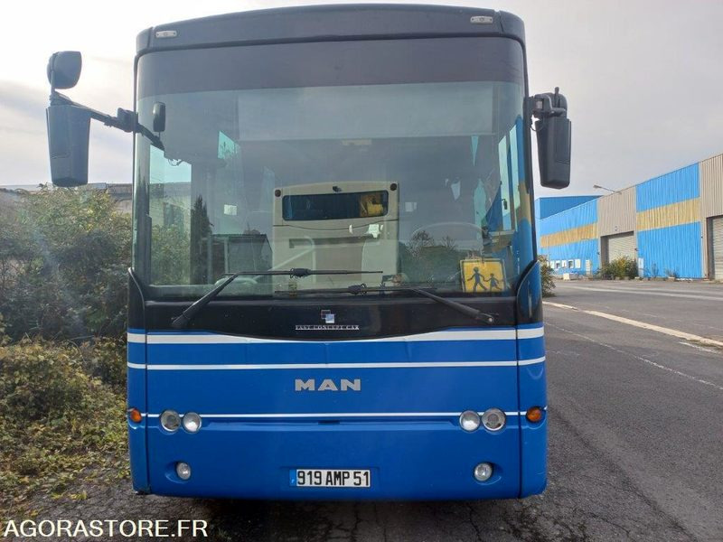 CAR MAN SYTER 919-AMP-51 - אוטובוס בית ספר: תמונה 1 CAR MAN SYTER 919-AMP-51 - אוטובוס בית ספר: תמונה 1