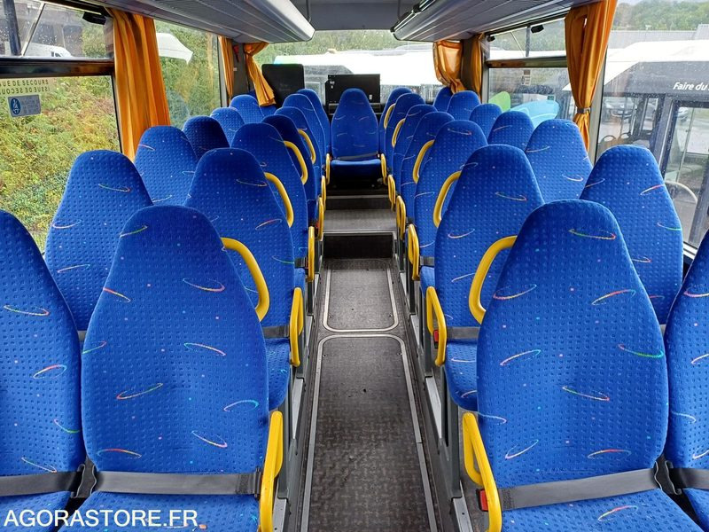 CAR MERCEDES INTOURO N° 11389 MEC 2010 / 400 000KM/ AJ-859-EH - אוטובוס בית ספר: תמונה 4 CAR MERCEDES INTOURO N° 11389 MEC 2010 / 400 000KM/ AJ-859-EH - אוטובוס בית ספר: תמונה 4