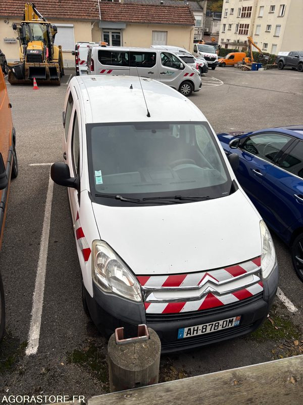 CEB158-09 CITROEN BERLINGO 1.6HDI 75CV - כלי רכב מסחרי קטן: תמונה 1 CEB158-09 CITROEN BERLINGO 1.6HDI 75CV - כלי רכב מסחרי קטן: תמונה 1