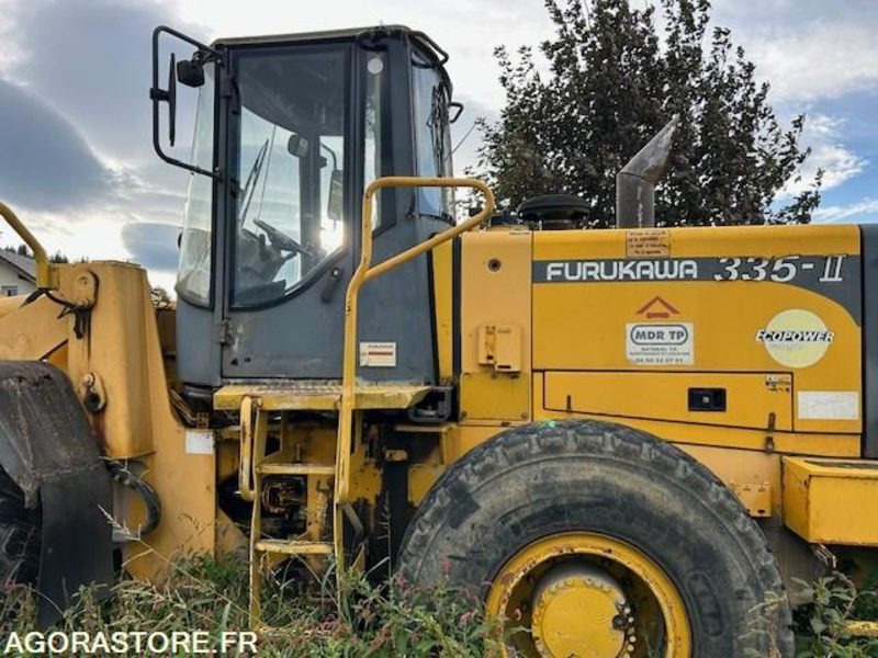 CHARGEUSE FURUKAWA 335 - 2000 - 5800 HEURES - מעמיס: תמונה 2 CHARGEUSE FURUKAWA 335 - 2000 - 5800 HEURES - מעמיס: תמונה 2