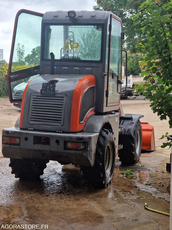 מעמיס CHARGEUSE SUR PNEUS EVERUN ER08 EASY DIESEL 24CV - 2017 - 580 heures: תמונה 9