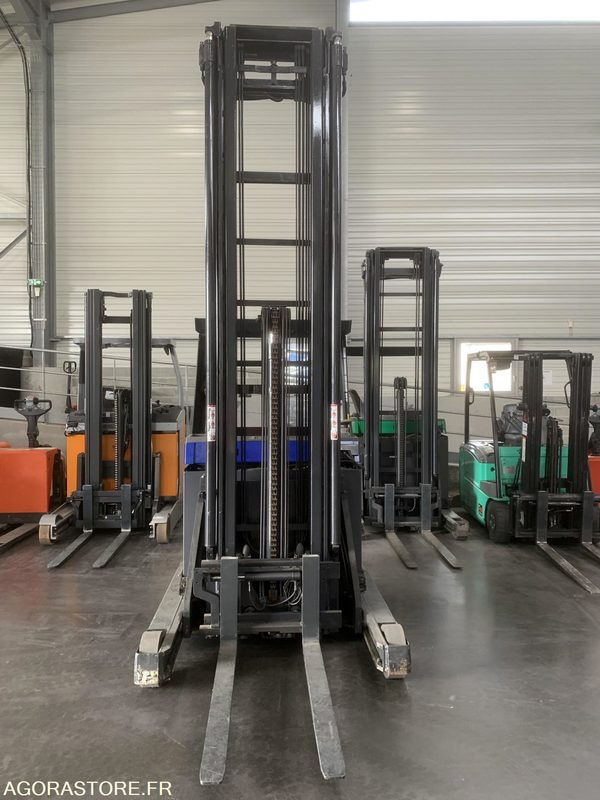 CHARIOT ATLET CAT5 R489 AVEC CHARGEUR EN L'ETAT - משאית הגעה: תמונה 3 CHARIOT ATLET CAT5 R489 AVEC CHARGEUR EN L'ETAT - משאית הגעה: תמונה 3