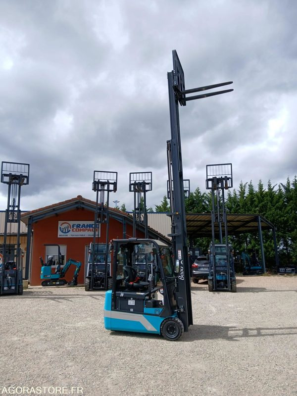 CHARIOT ELEVATEUR ELECTRIQUE BAOLI KBET20N 5500 NEUF - מלגזה חשמלית: תמונה 1 CHARIOT ELEVATEUR ELECTRIQUE BAOLI KBET20N 5500 NEUF - מלגזה חשמלית: תמונה 1
