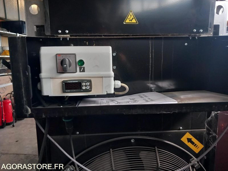 CHAUFFAGE AIR CHAUD FIOUL N° 537000934 - 2017 - כלי/ ציוד: תמונה 3 CHAUFFAGE AIR CHAUD FIOUL N° 537000934 - 2017 - כלי/ ציוד: תמונה 3