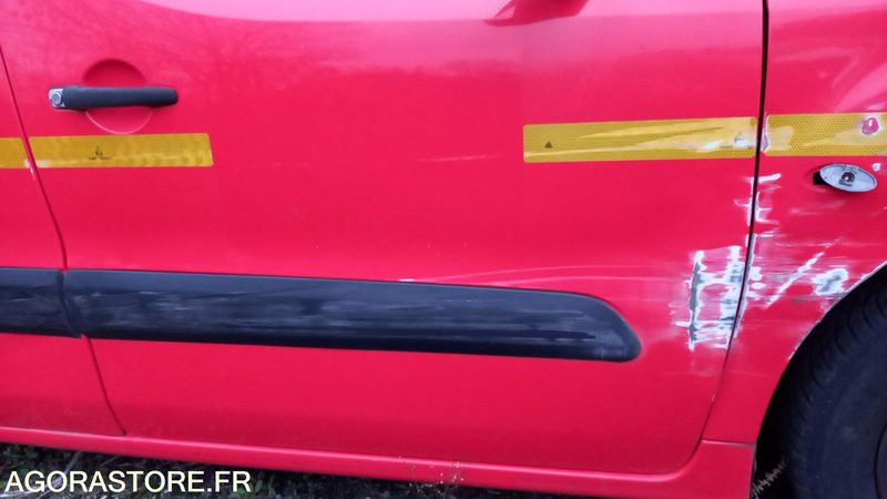 CITROËN - BERLINGO - 2008 - 133907KM - 607CAX57 - כלי רכב מסחרי קטן: תמונה 4 CITROËN - BERLINGO - 2008 - 133907KM - 607CAX57 - כלי רכב מסחרי קטן: תמונה 4