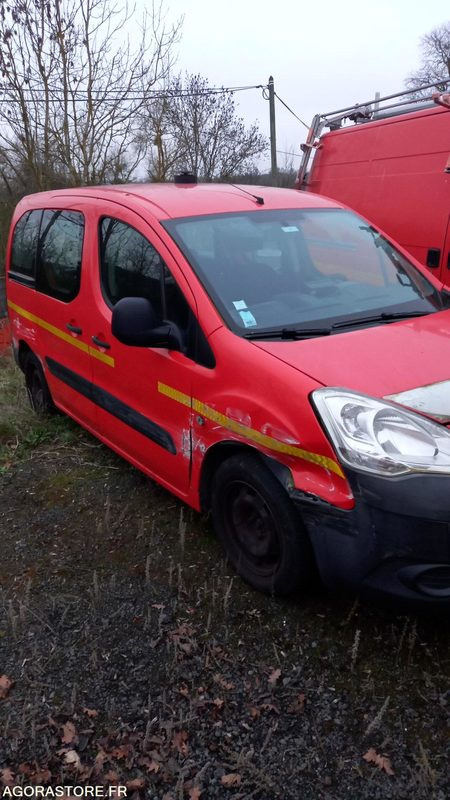 CITROËN - BERLINGO - 2008 - 133907KM - 607CAX57 - כלי רכב מסחרי קטן: תמונה 3 CITROËN - BERLINGO - 2008 - 133907KM - 607CAX57 - כלי רכב מסחרי קטן: תמונה 3