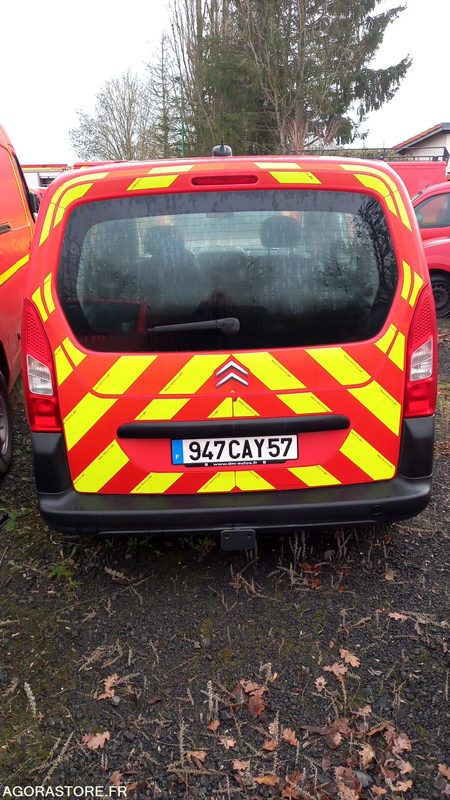 CITROËN - BERLINGO - 2009 - 187233KM - 947CAY57 - כלי רכב מסחרי קטן: תמונה 4 CITROËN - BERLINGO - 2009 - 187233KM - 947CAY57 - כלי רכב מסחרי קטן: תמונה 4