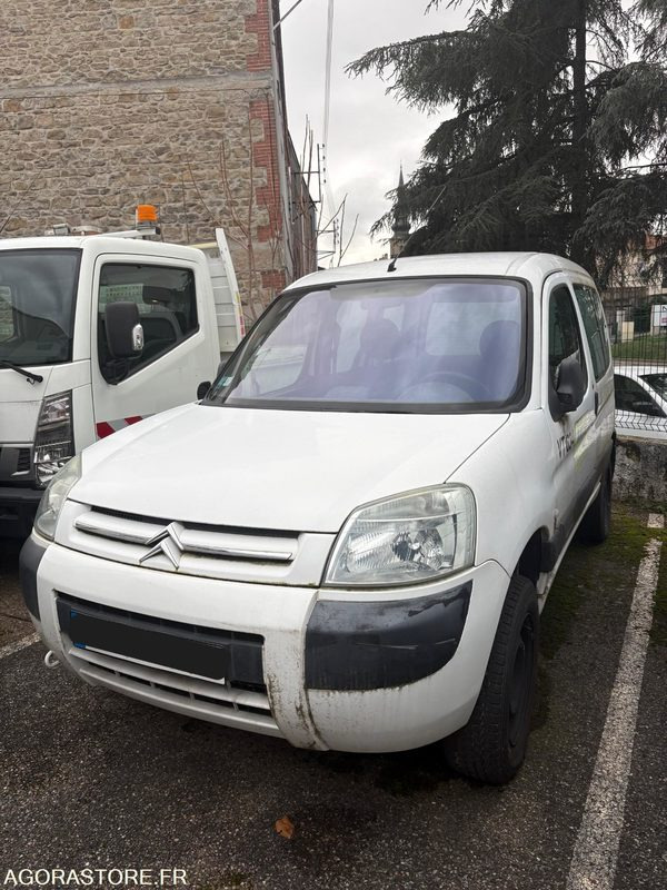CITROEN BERLINGO 4X4 - כלי רכב מסחרי קטן: תמונה 1 CITROEN BERLINGO 4X4 - כלי רכב מסחרי קטן: תמונה 1