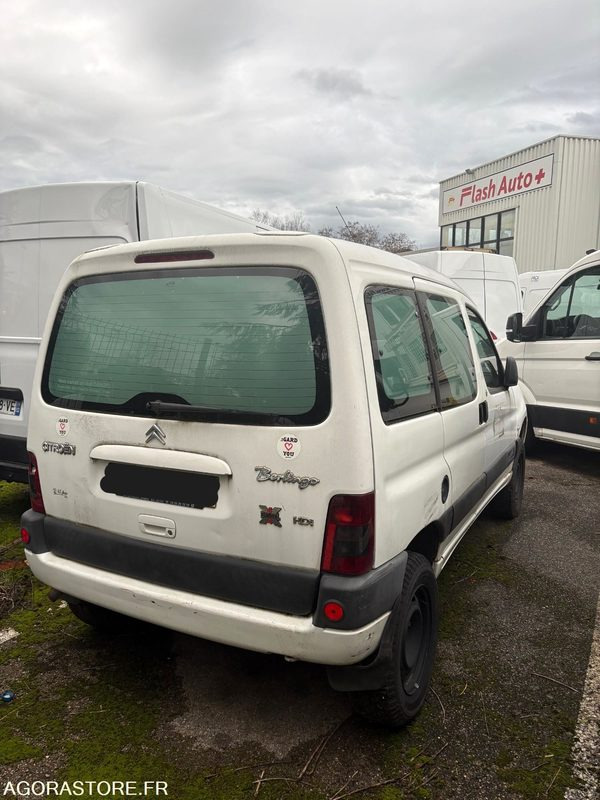 CITROEN BERLINGO 4X4 - כלי רכב מסחרי קטן: תמונה 3 CITROEN BERLINGO 4X4 - כלי רכב מסחרי קטן: תמונה 3