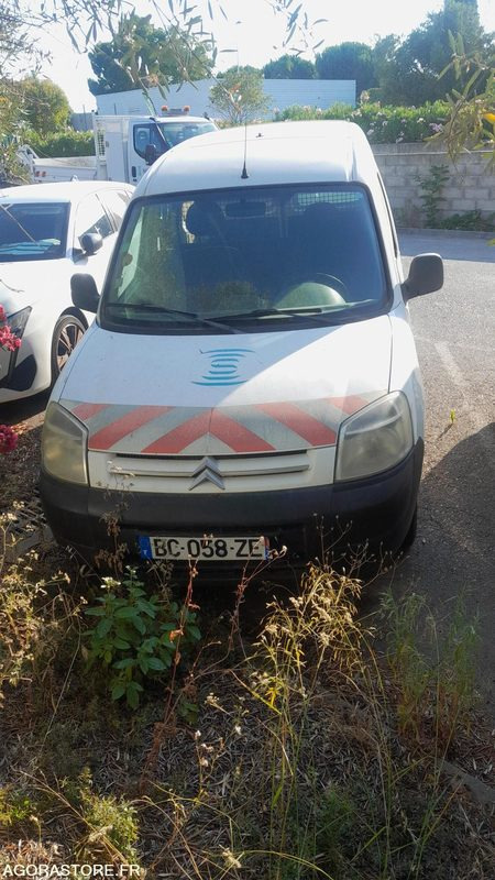 CITROEN BERLINGO BC058ZE // 2010 NON ROULANT - כלי רכב מסחרי קטן: תמונה 1 CITROEN BERLINGO BC058ZE // 2010 NON ROULANT - כלי רכב מסחרי קטן: תמונה 1