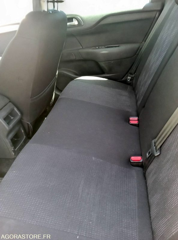 CITROEN C4 - מכונית: תמונה 2 CITROEN C4 - מכונית: תמונה 2