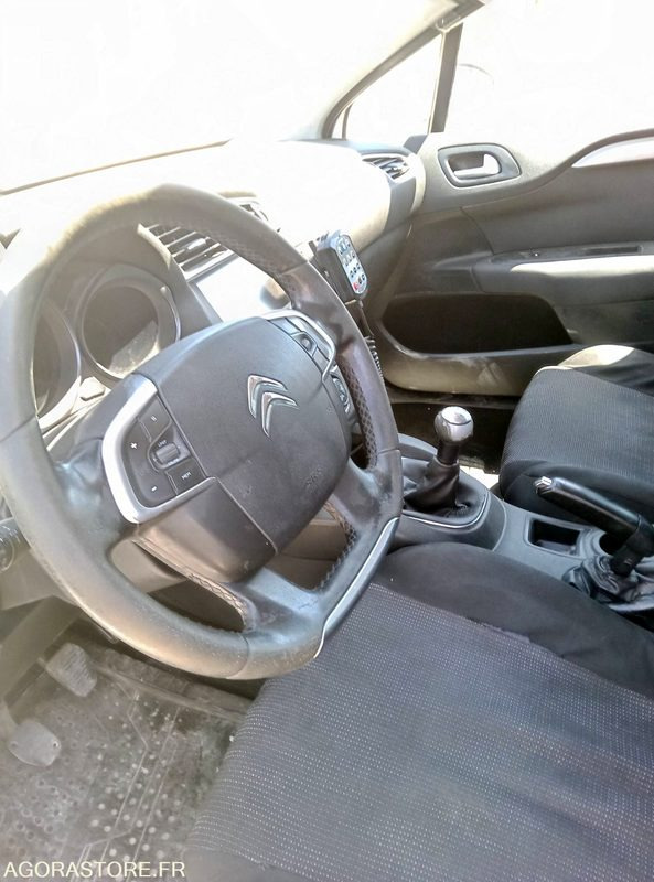 CITROEN C4 - מכונית: תמונה 1 CITROEN C4 - מכונית: תמונה 1